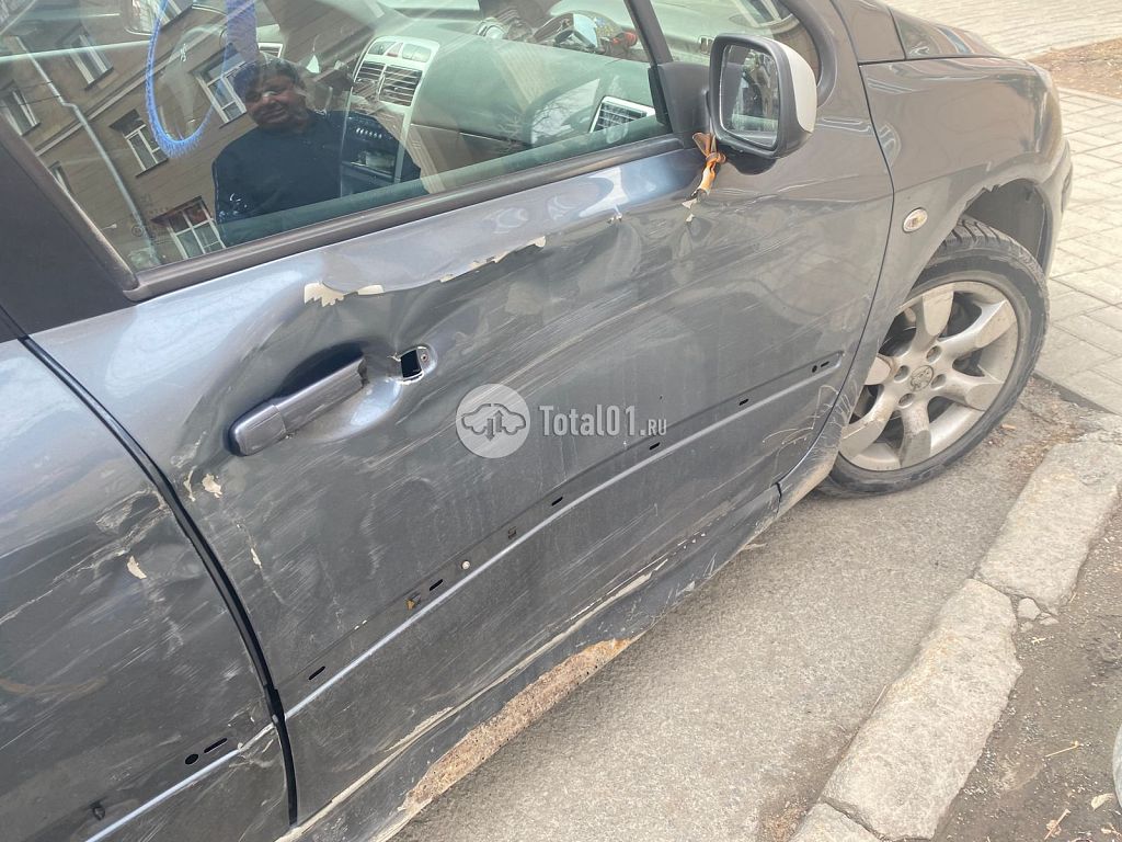 Фото Peugeot 307 14