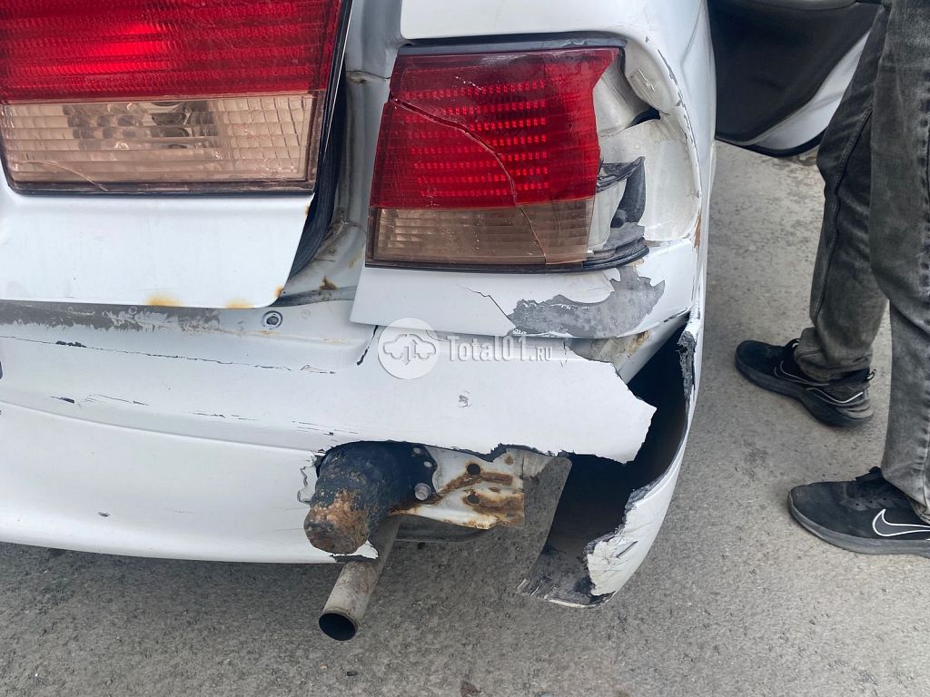 Фото Nissan Sunny 38