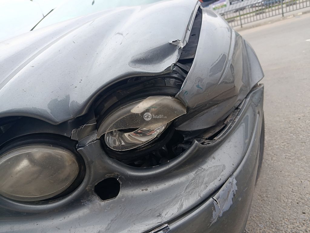 Фото Jaguar X-type 12