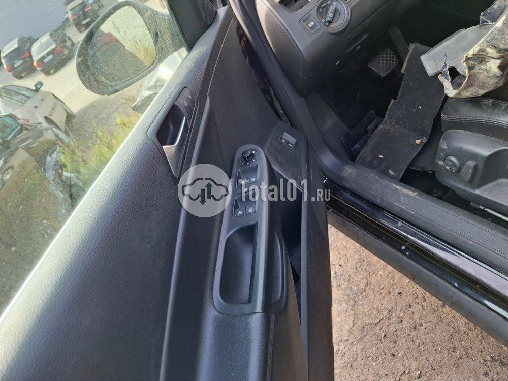 Фото Volkswagen Passat 40