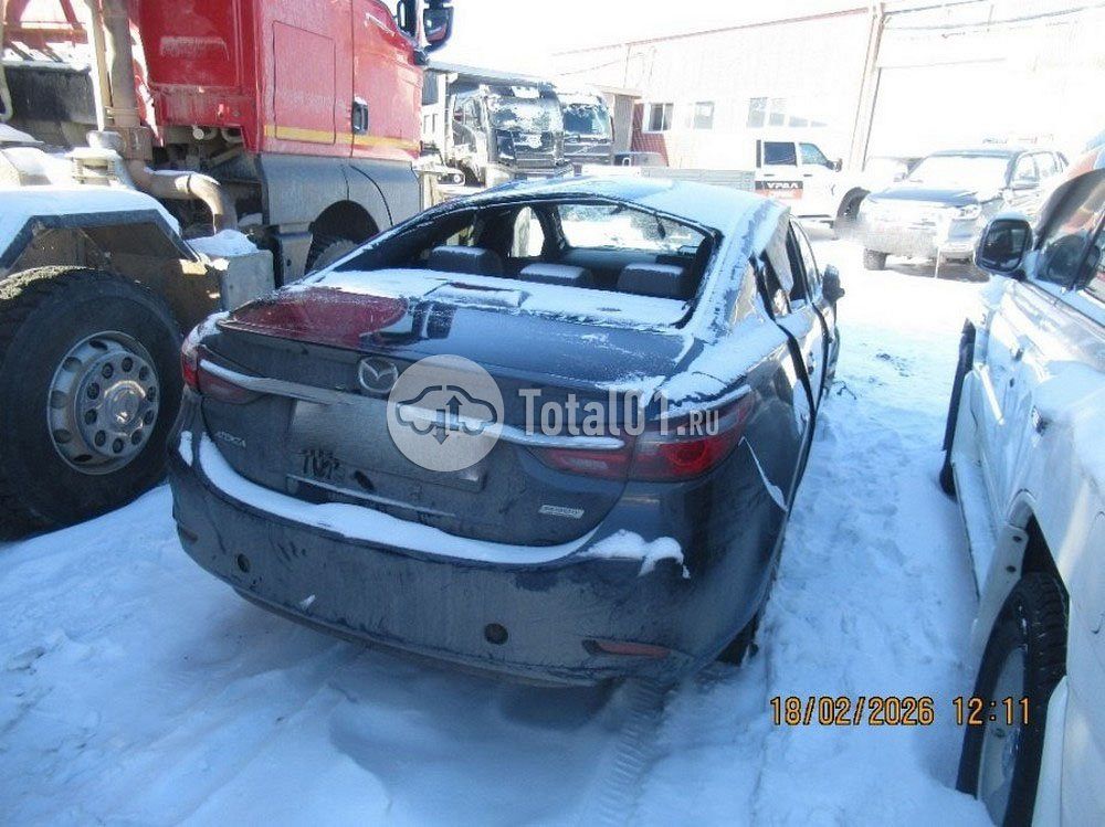 Фото Mazda Atenza 52