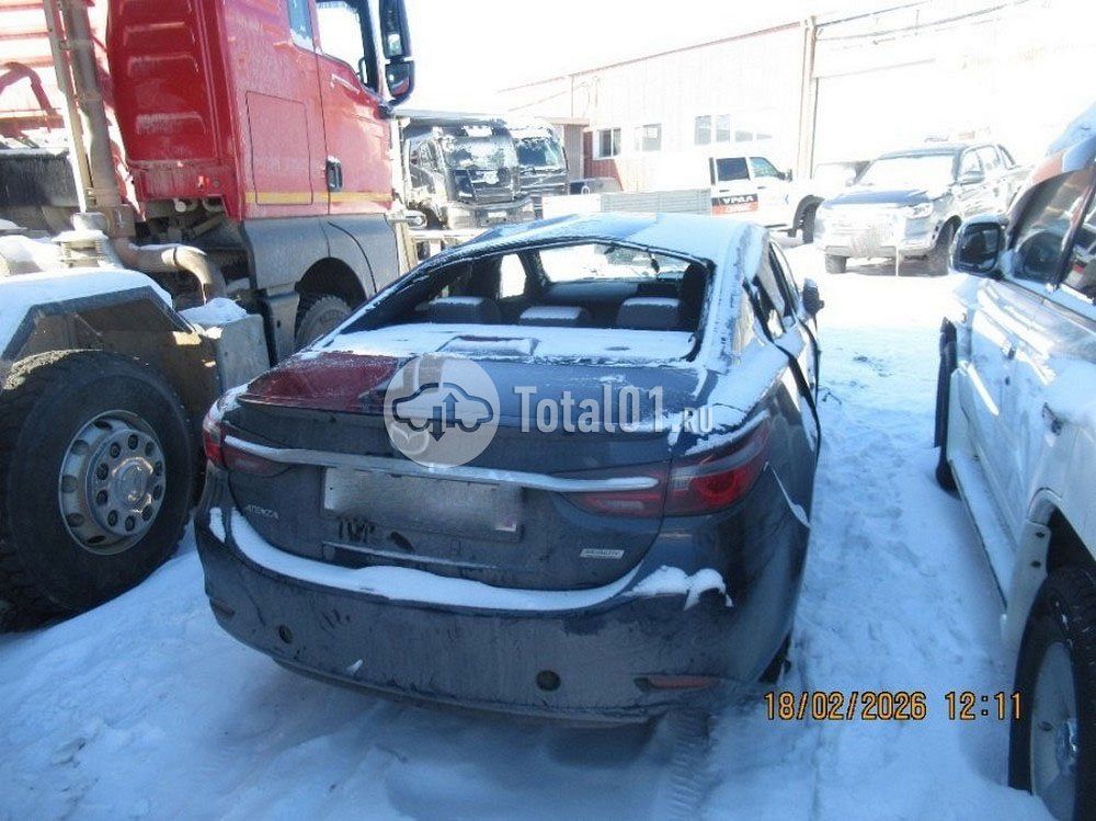 Фото Mazda Atenza 54