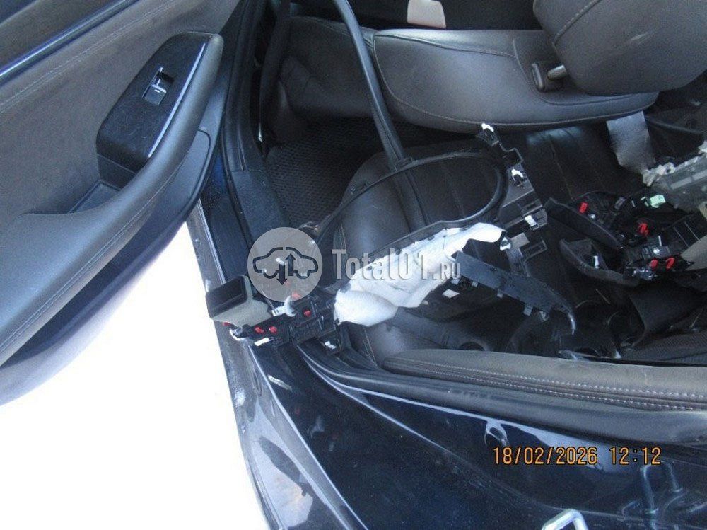 Фото Mazda Atenza 124