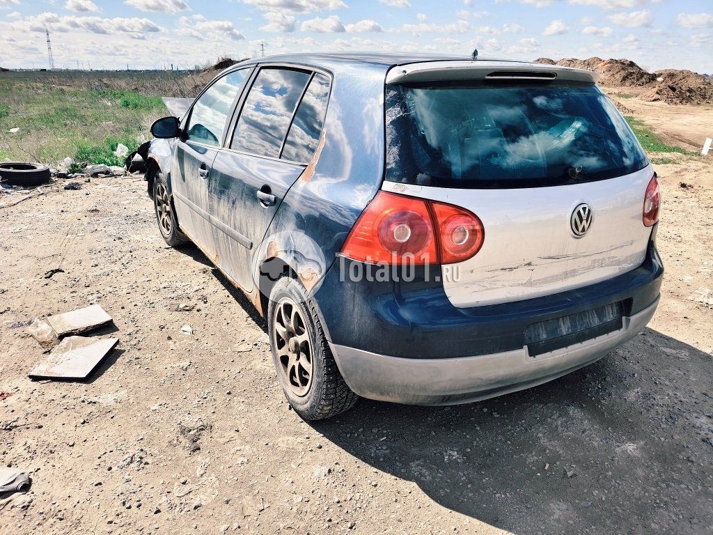 Фото Volkswagen Golf 8