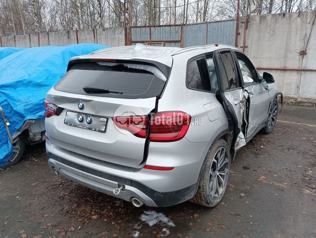 Фото BMW X3 120