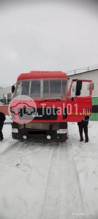 Фото МАЗ 6430Е8 2