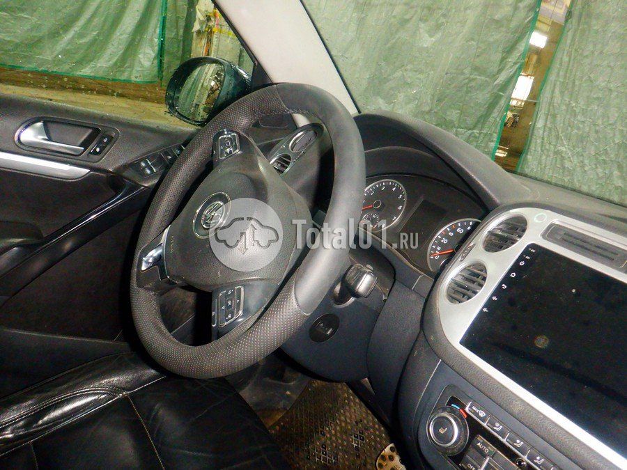 Фото Volkswagen Tiguan 26