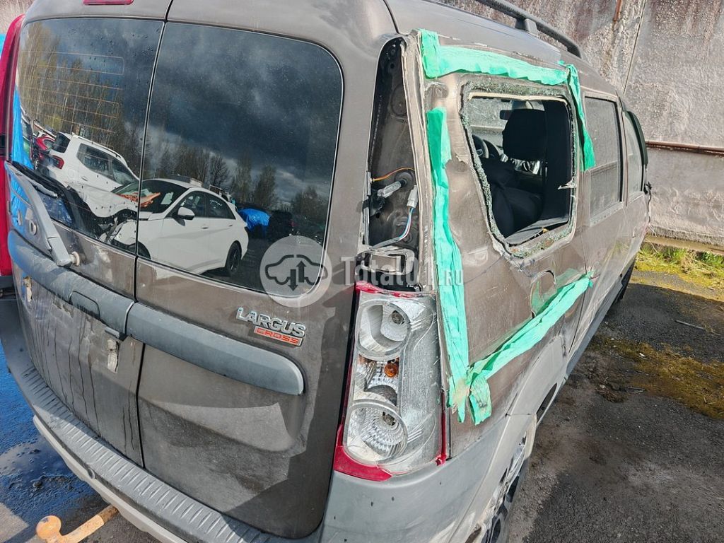 Фото ВАЗ (LADA) Largus 32
