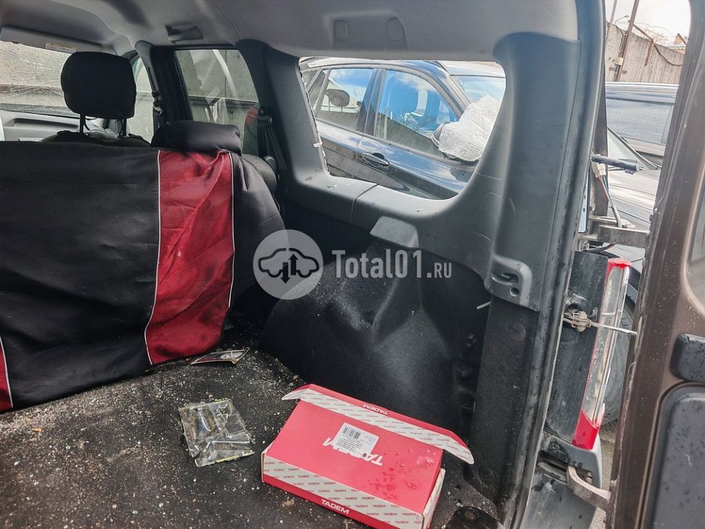 Фото ВАЗ (LADA) Largus 106