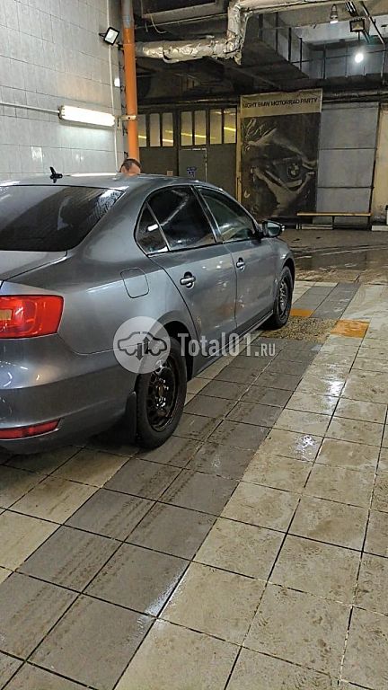 Фото Volkswagen Jetta 24