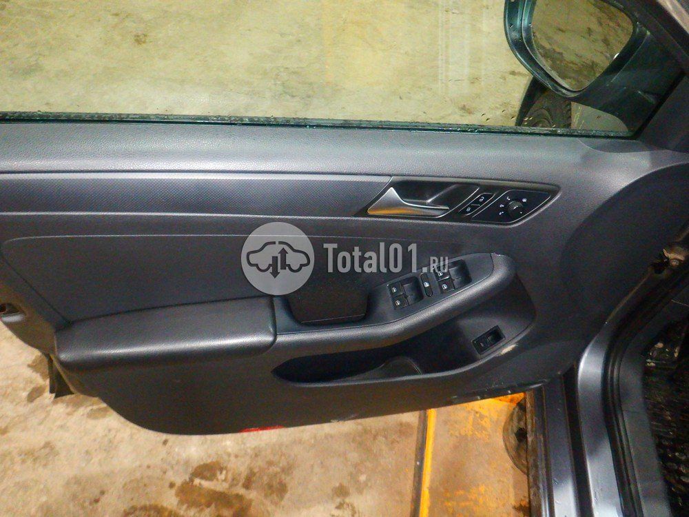Фото Volkswagen Jetta 46