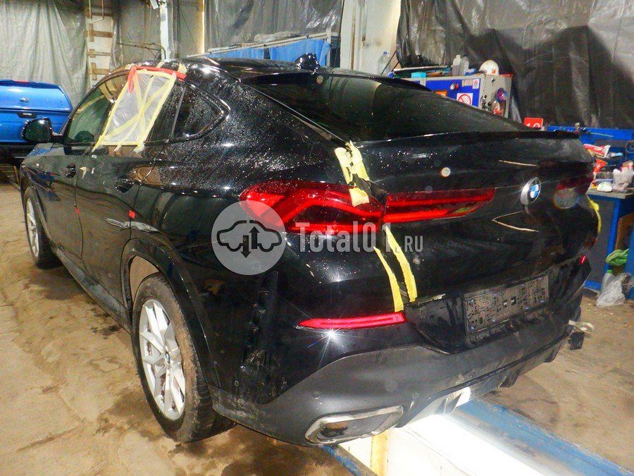 Фото BMW X6 M 16