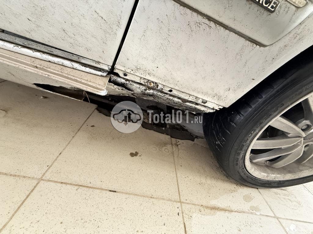 Фото Mercedes-Benz E-класс 44