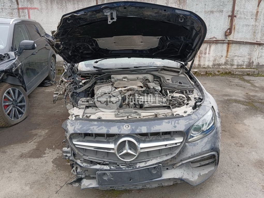 Фото Mercedes-Benz E-класс AMG 76