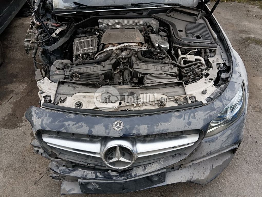 Фото Mercedes-Benz E-класс AMG 78