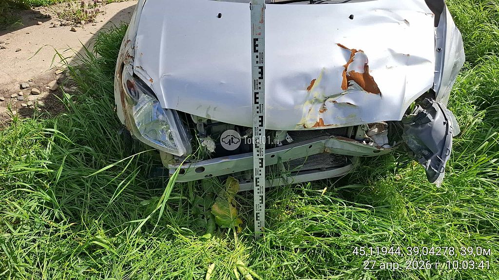 Фото Toyota Ist 4