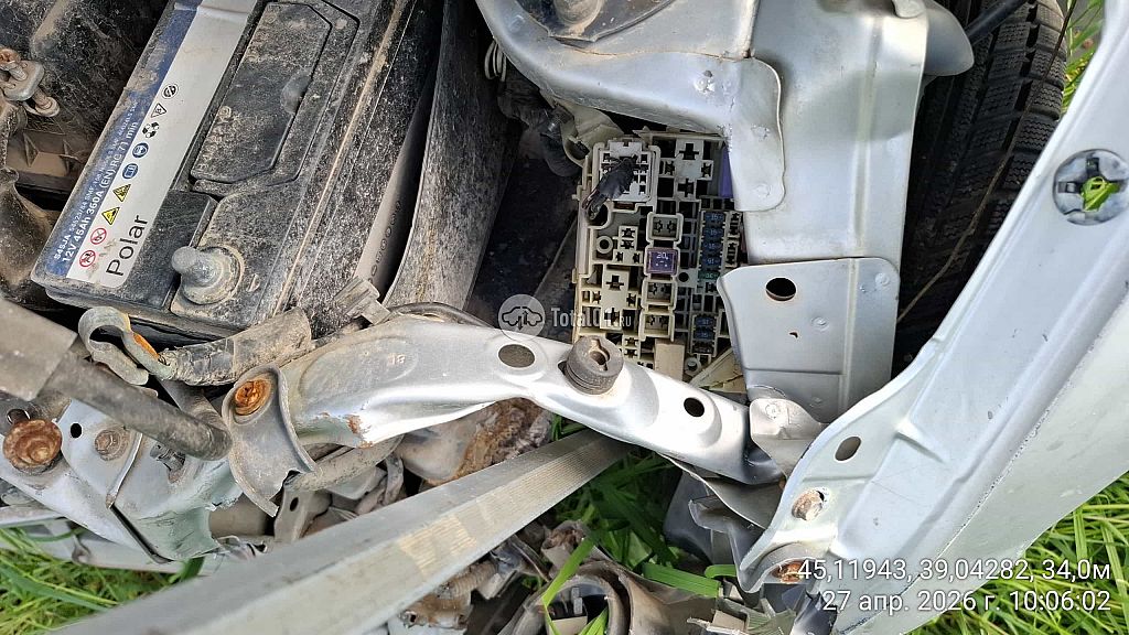 Фото Toyota Ist 28