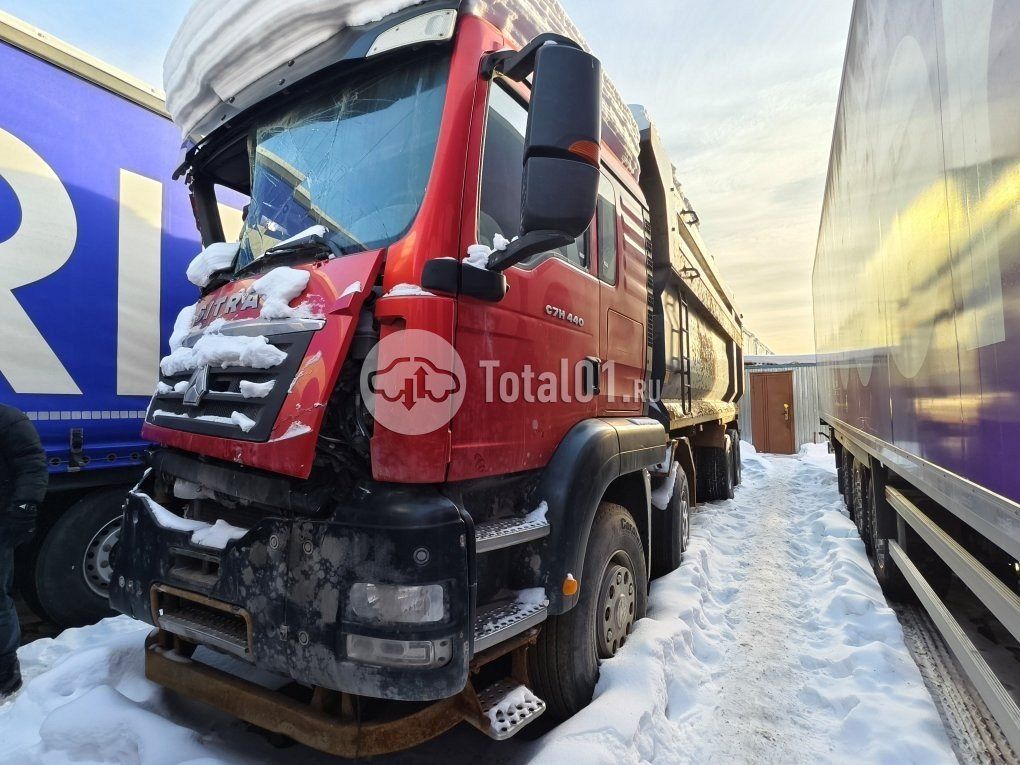 Фото Sitrak C7H 2