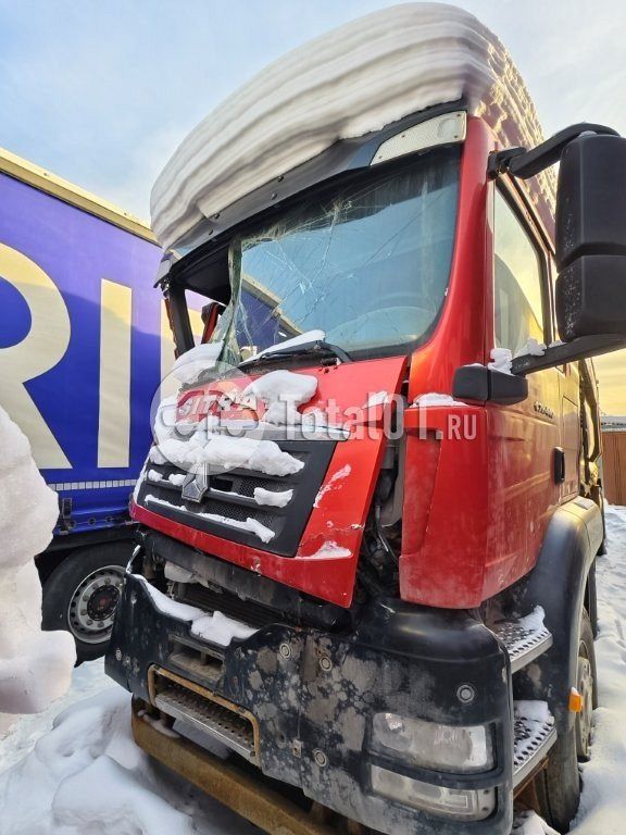 Фото Sitrak C7H 4