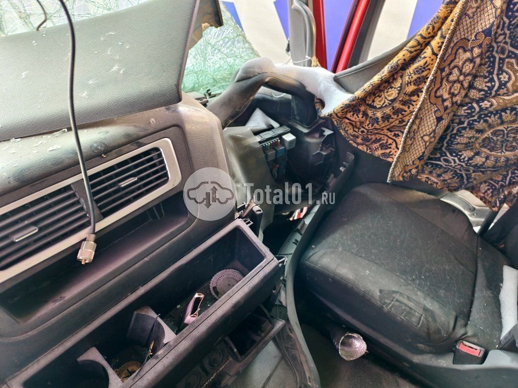 Фото Sitrak C7H 28