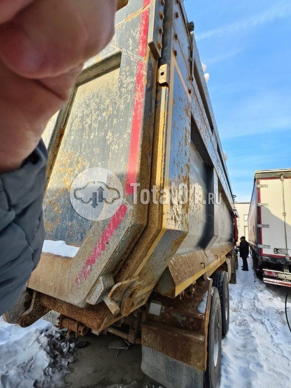 Фото Sitrak C7H 70