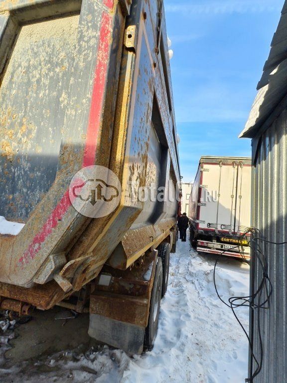 Фото Sitrak C7H 74