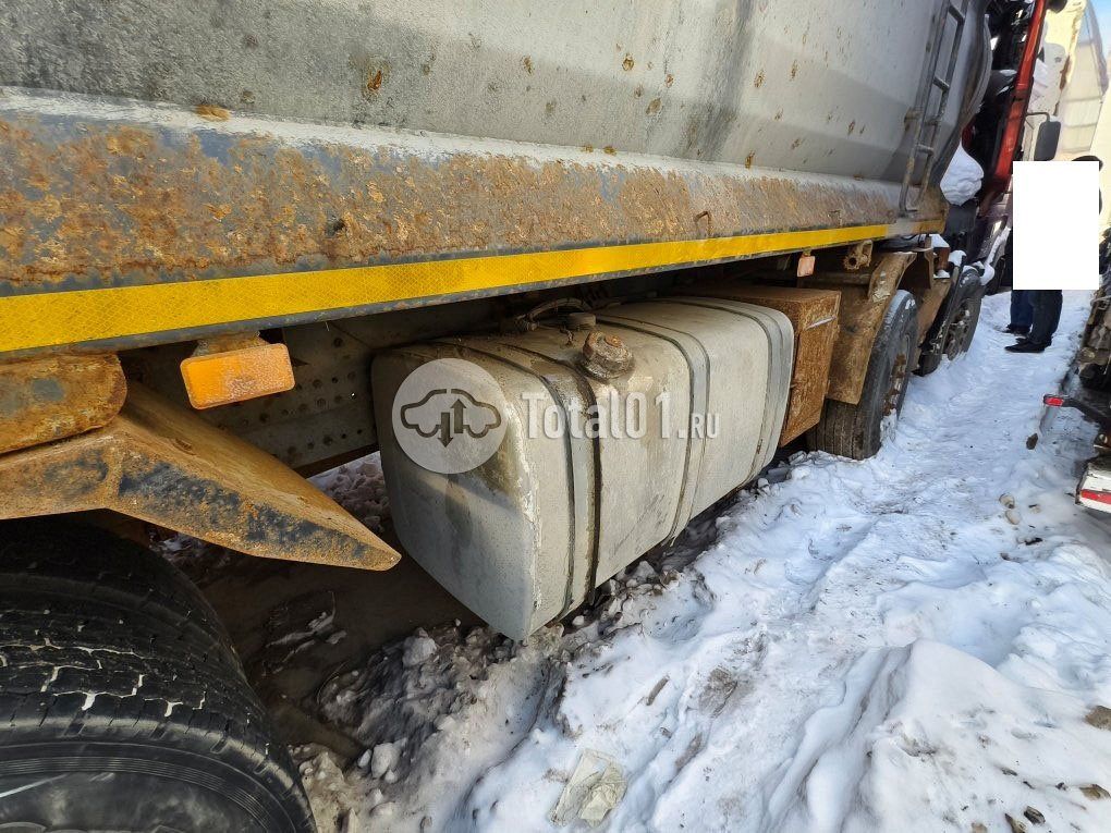 Фото Sitrak C7H 82