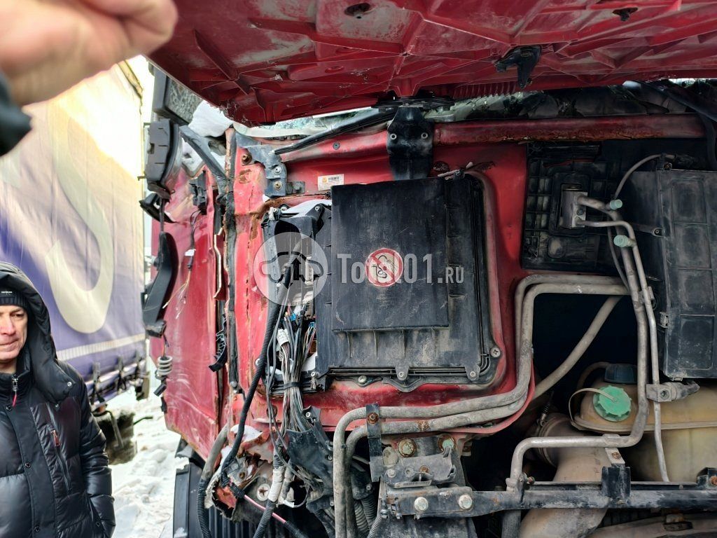 Фото Sitrak C7H 120