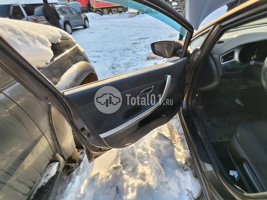 Фото KIA cee\'d 44