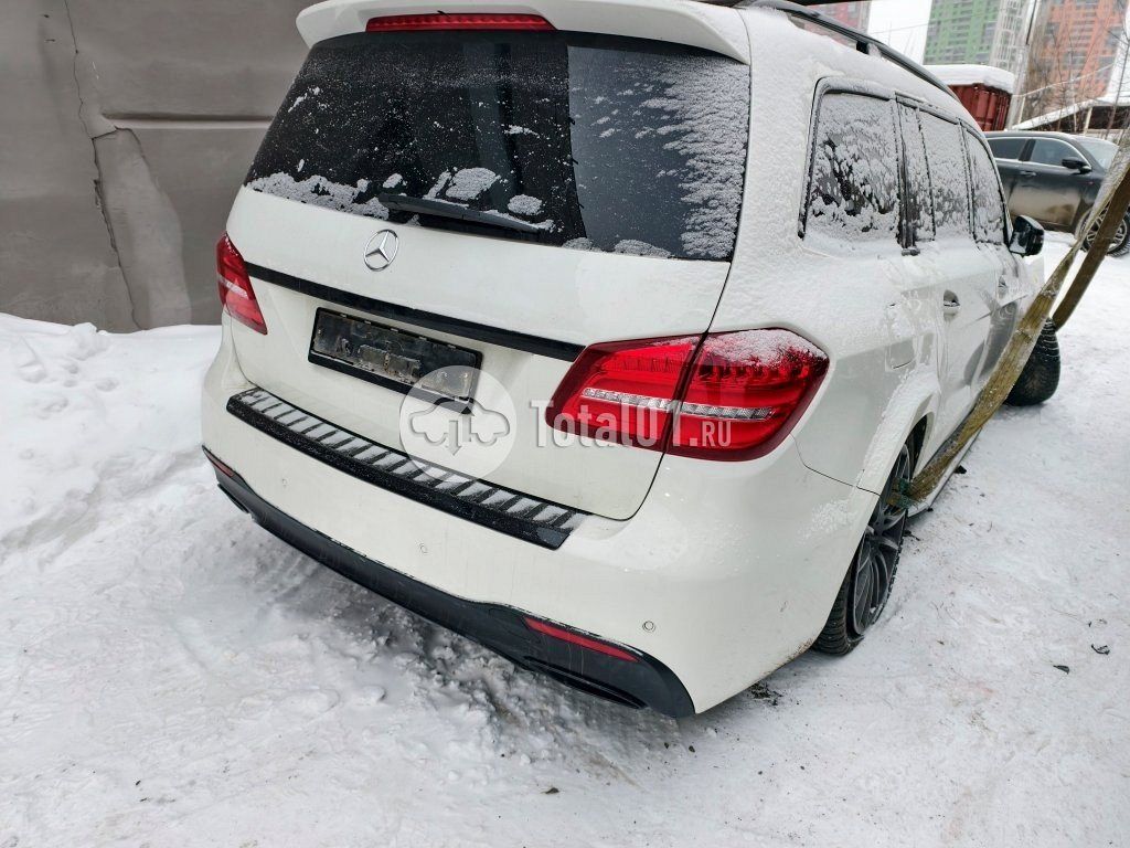 Фото Mercedes-Benz GLS-класс 142