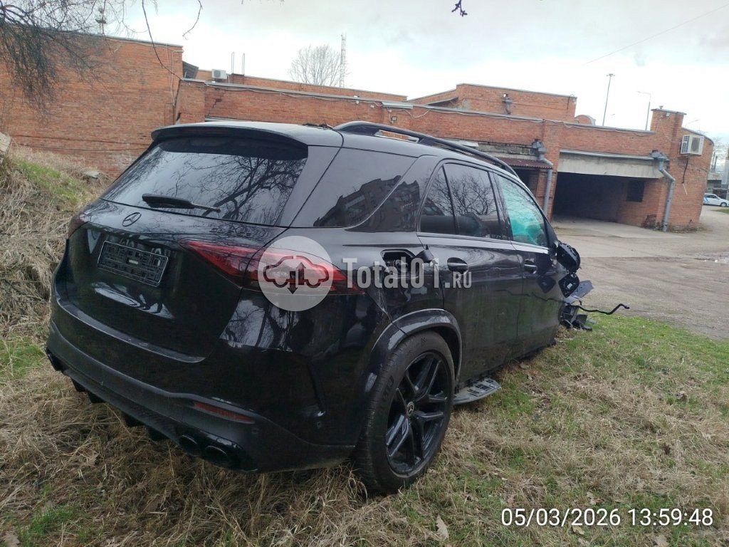 Фото Mercedes-Benz GLE-класс AMG 40