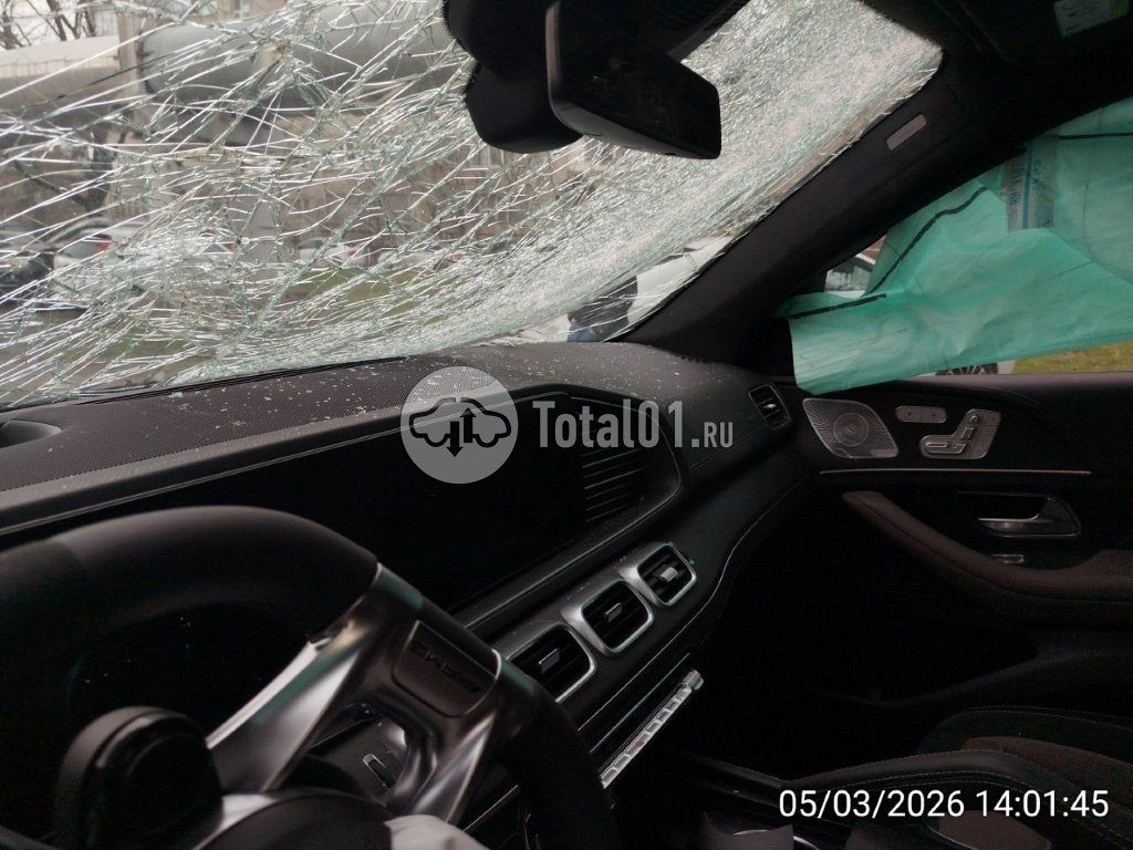 Фото Mercedes-Benz GLE-класс AMG 82