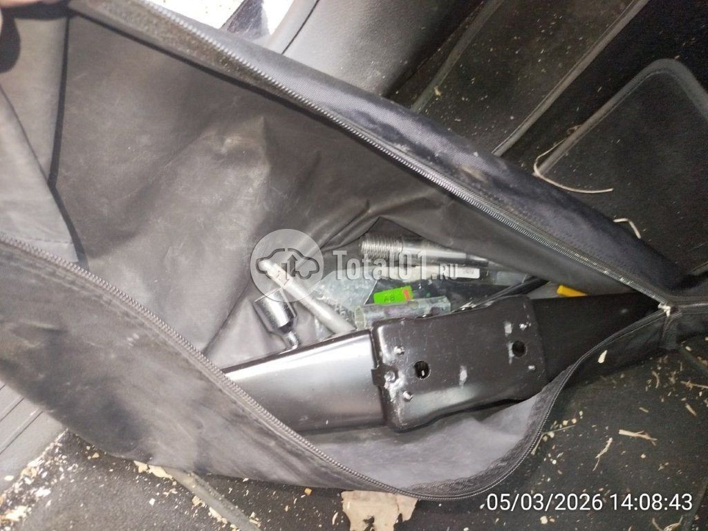 Фото Mercedes-Benz GLE-класс AMG 104