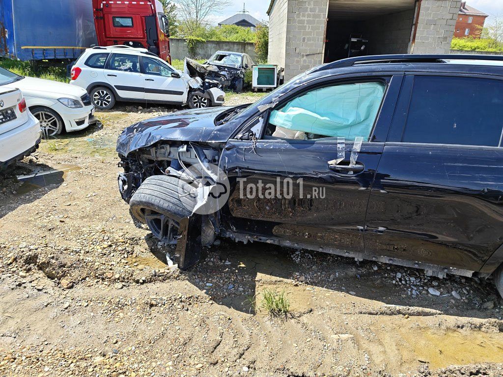 Фото Mercedes-Benz GLE-класс AMG 114