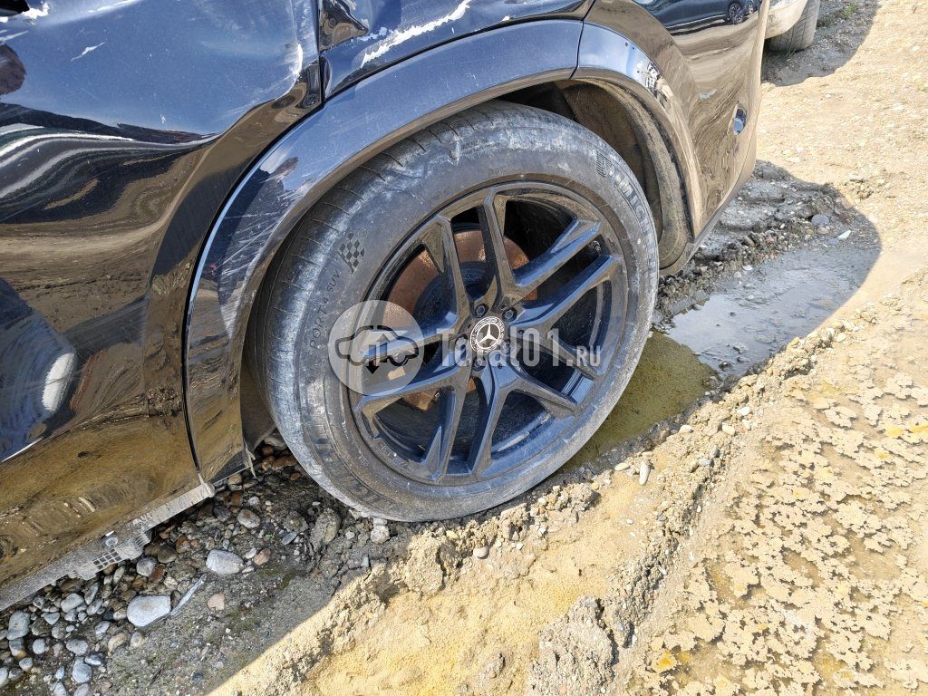 Фото Mercedes-Benz GLE-класс AMG 132