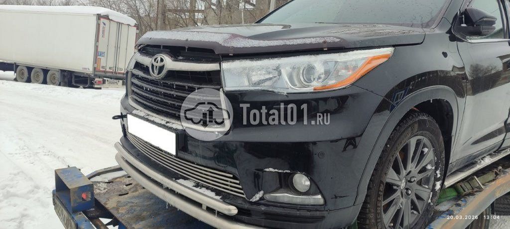 Фото Toyota Highlander 10