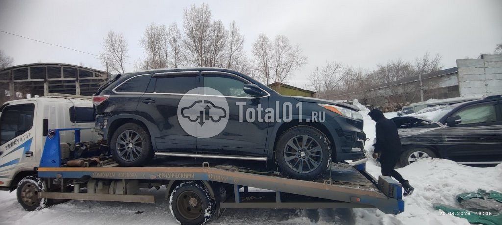 Фото Toyota Highlander 14