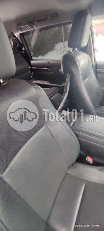 Фото Toyota Highlander 28