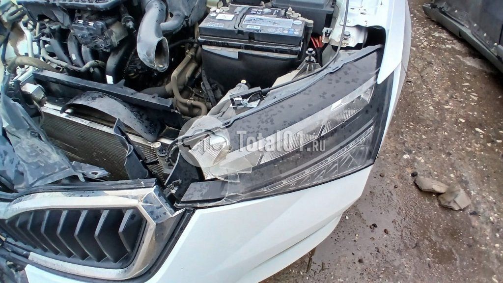 Фото Skoda Rapid 10