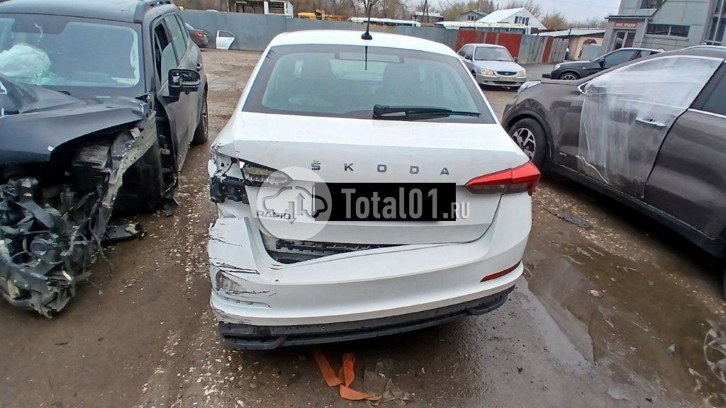 Фото Skoda Rapid 34
