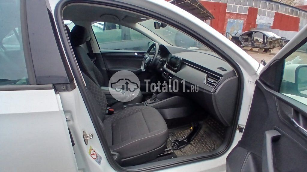Фото Skoda Rapid 52