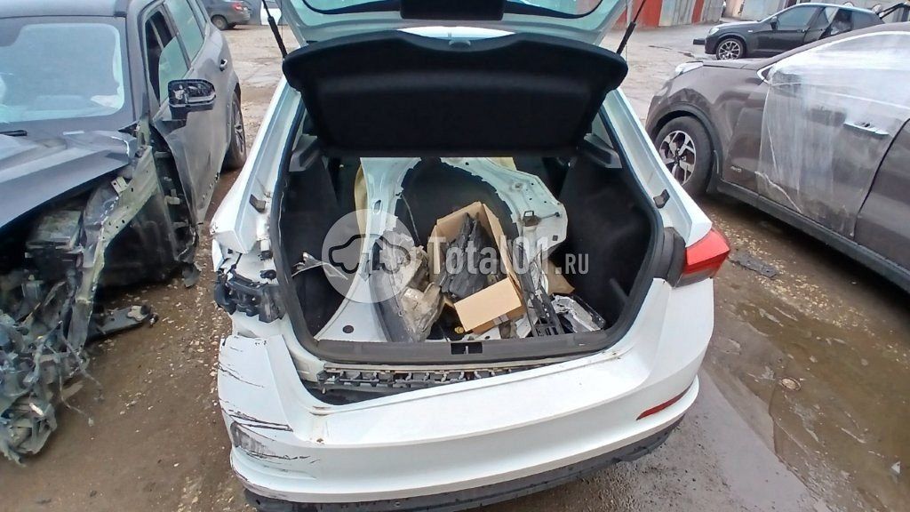 Фото Skoda Rapid 76