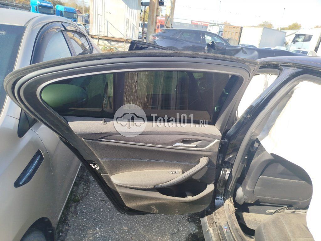 Фото BMW 5 серия 36