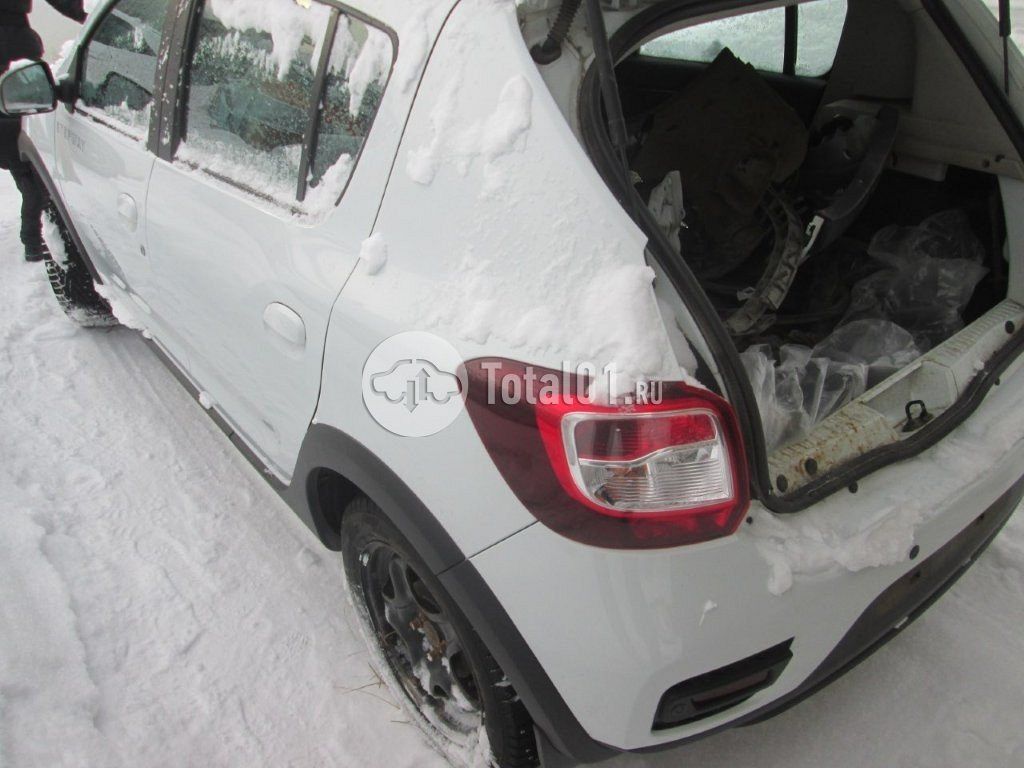Фото Renault Sandero 34