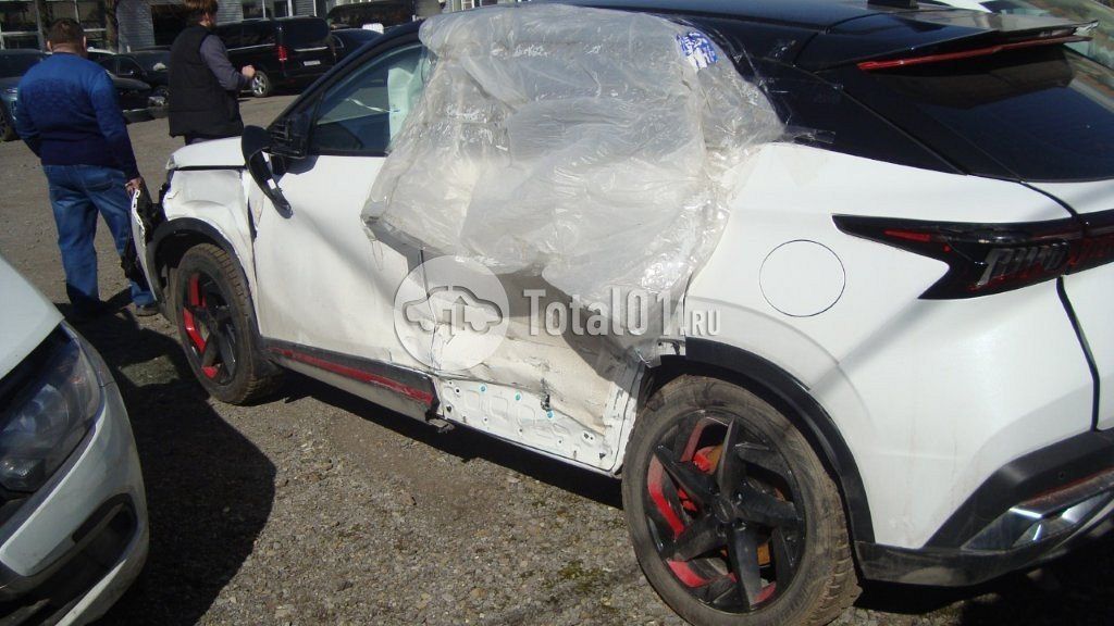 Фото OMODA C5 10