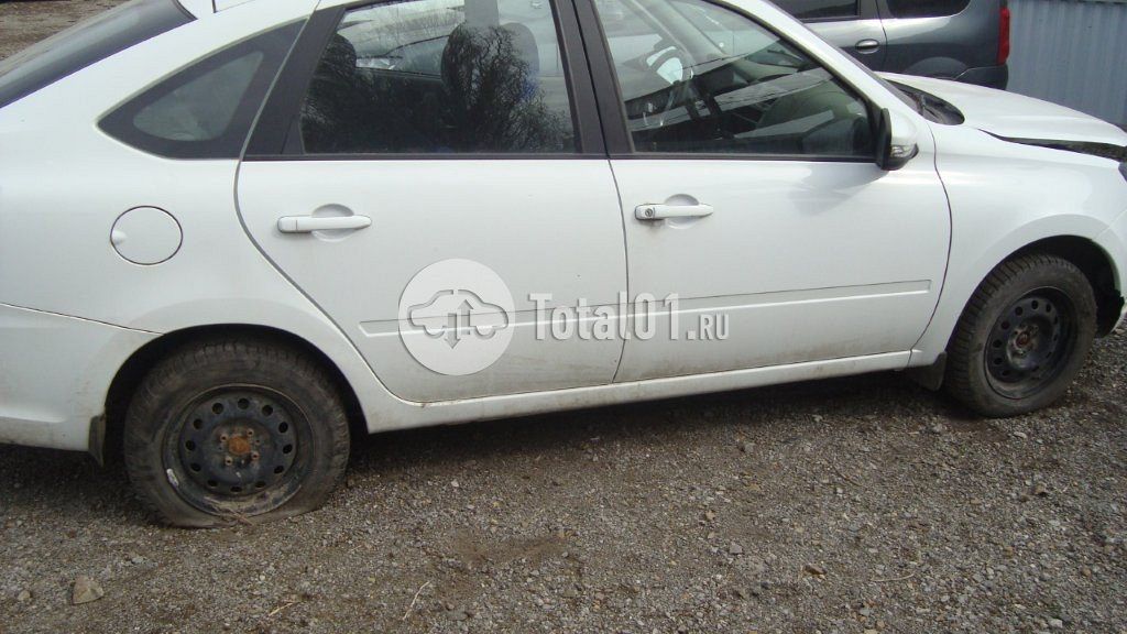 Фото ВАЗ (LADA) Granta 26