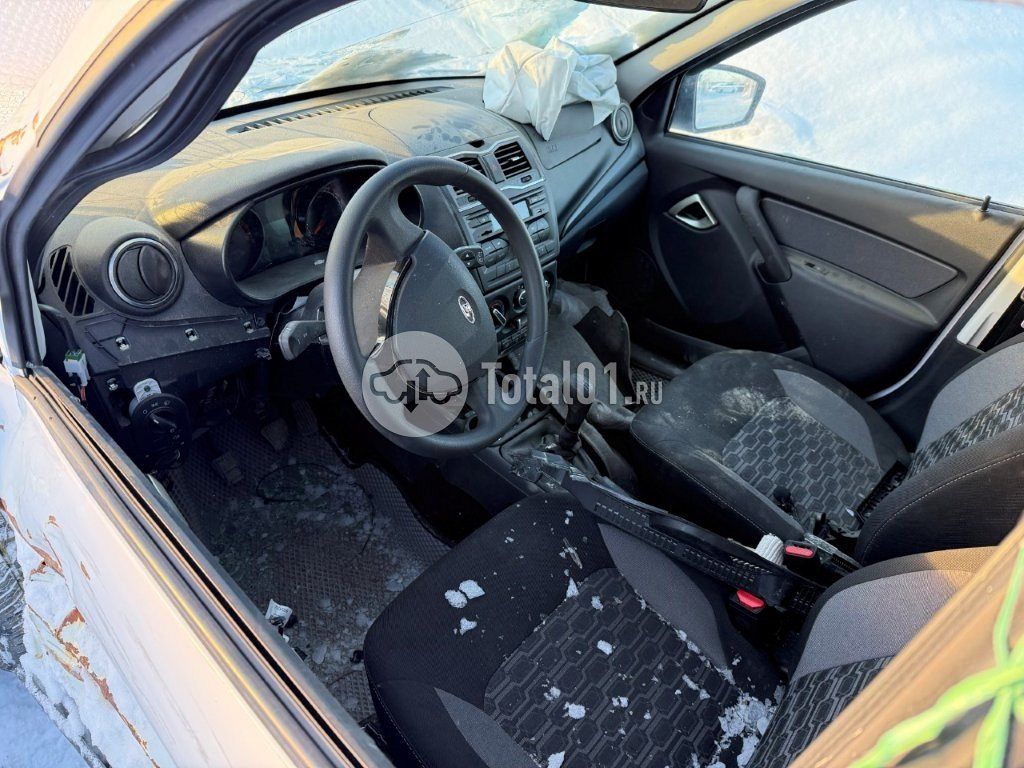 Фото ВАЗ (LADA) Granta 46