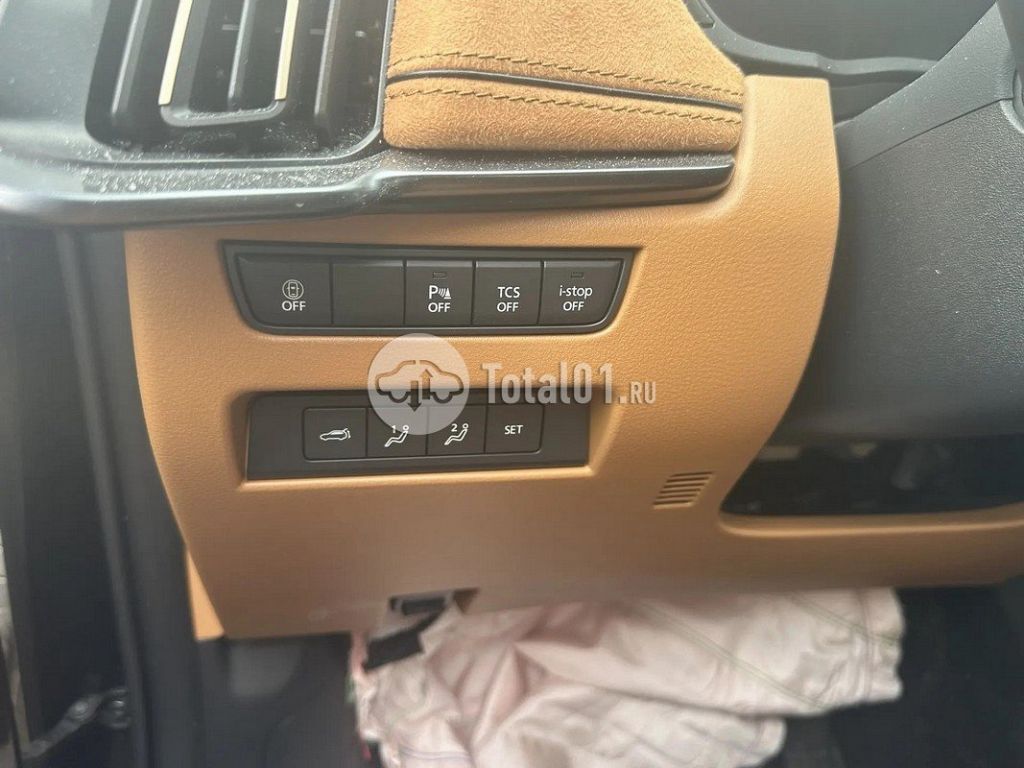 Фото Mazda CX-90 8