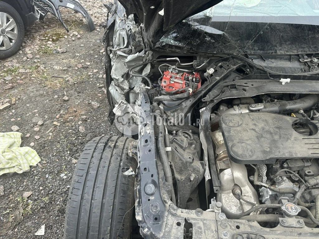 Фото Mazda CX-90 28