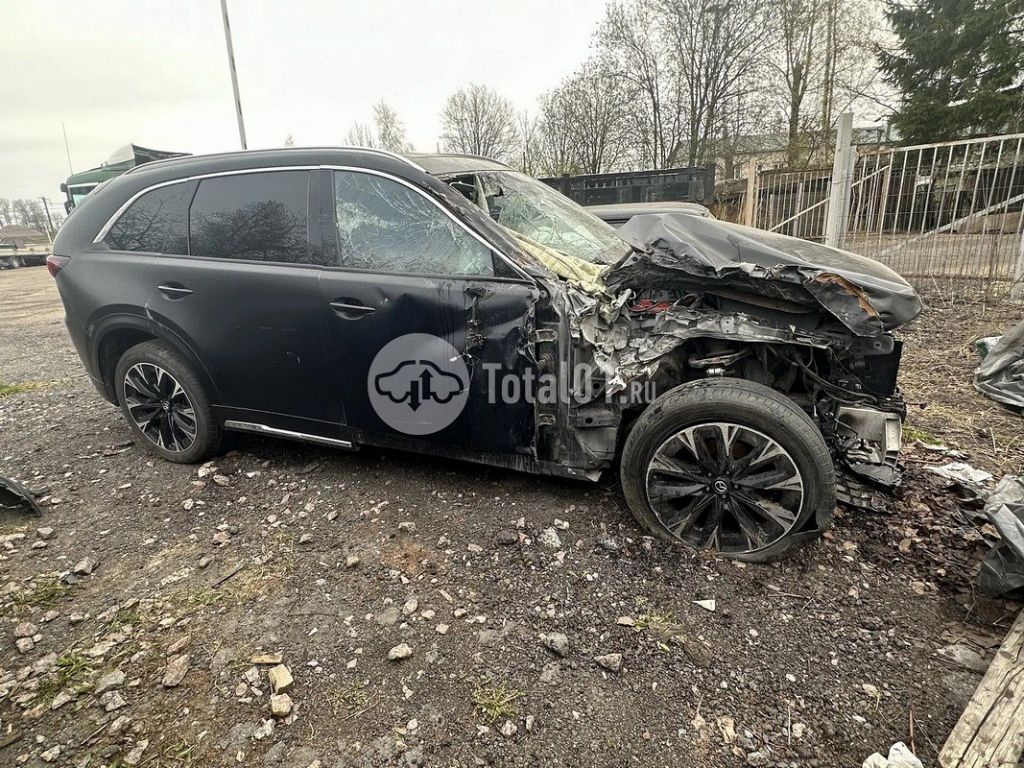 Фото Mazda CX-90 34